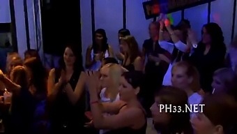 Muscle Ladies Crave Hardcore Anal Pounding In Group