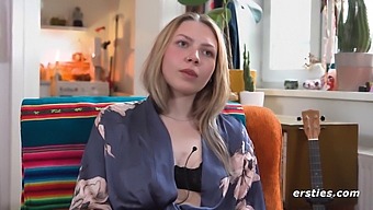Nelio, A Songwriter From Berlin, Pleasures Herself In Her Shared Living Space
